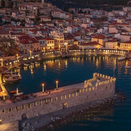 Nafpaktos Old Town Apartment ภายนอก รูปภาพ